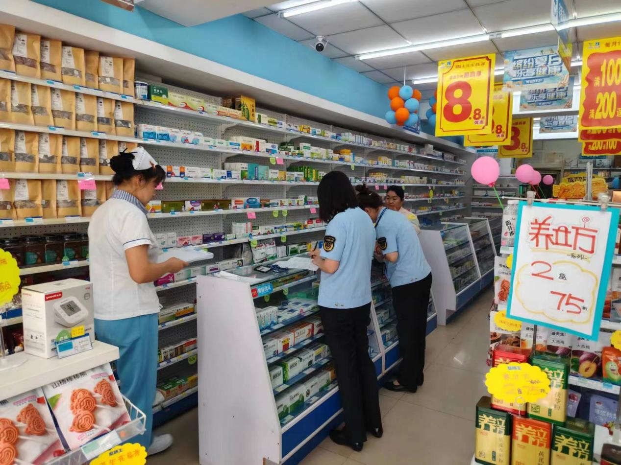 西丰县市场监督管理局开展零售药店凭处方销售处方药专项检查